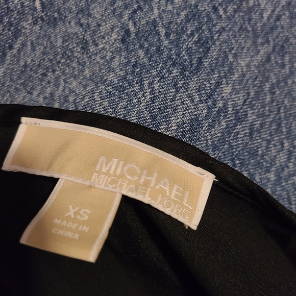 Michael Kors top- XS - Picture 2 of 3